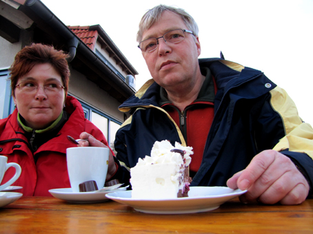 Letzter Kaffe mit Torte am STrandcafe