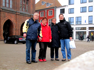 Freimut, Betti, Susanne und Mike in Stralsund